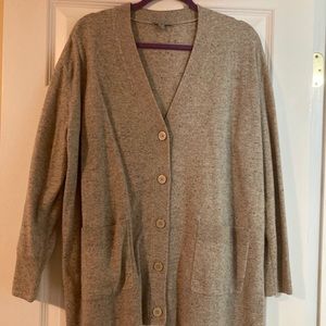 Long cardigan sweater